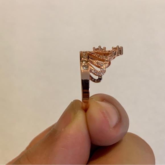 Rose Gold Crown Diamond Ring Size 7 - Picture 6 of 10